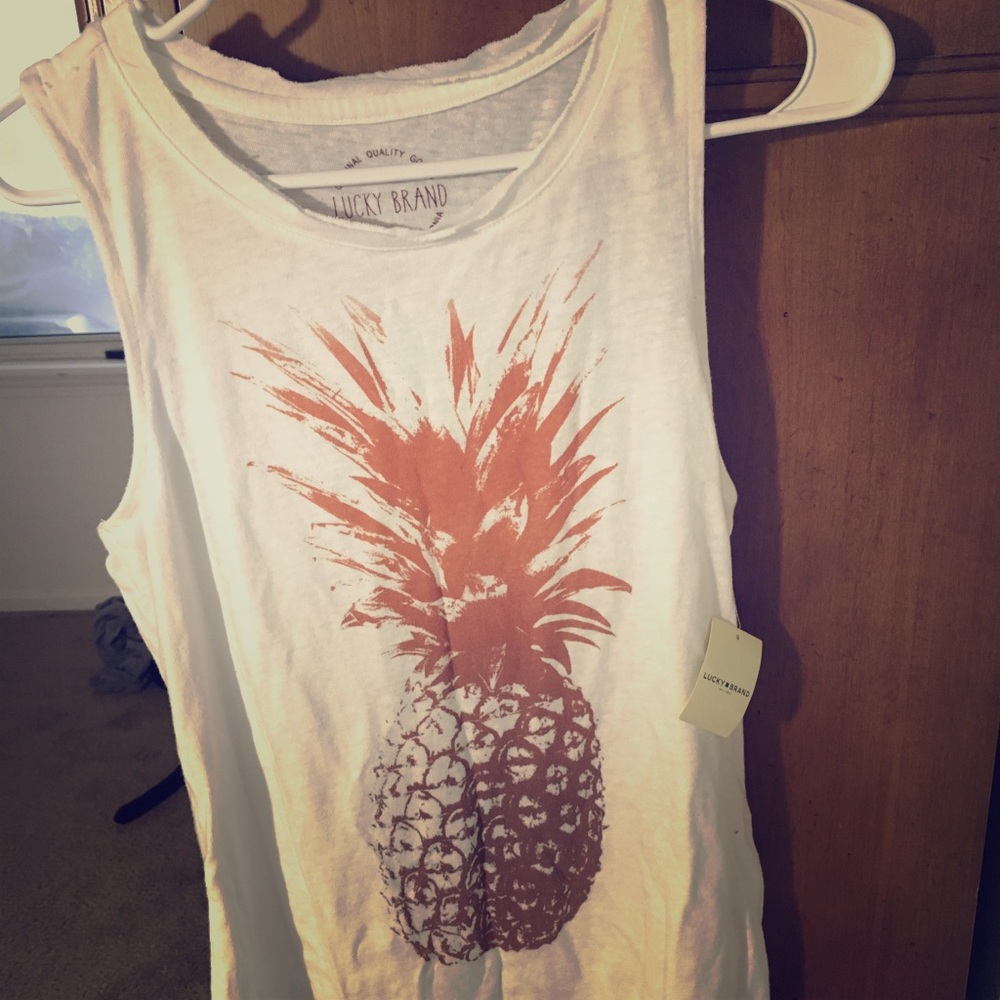 Lucky Brand Pineapple Top XS NWT